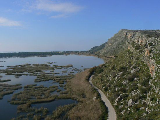 Τείχος Δυμαίων